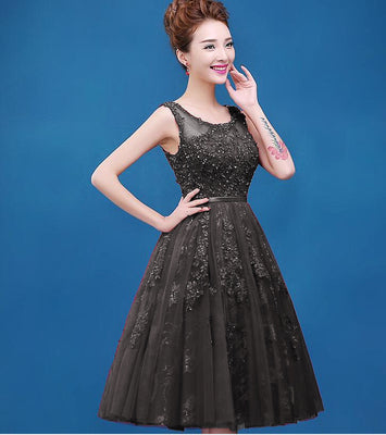 Wine Red Lace Embroidery Sleeveless A-line Evening Dress